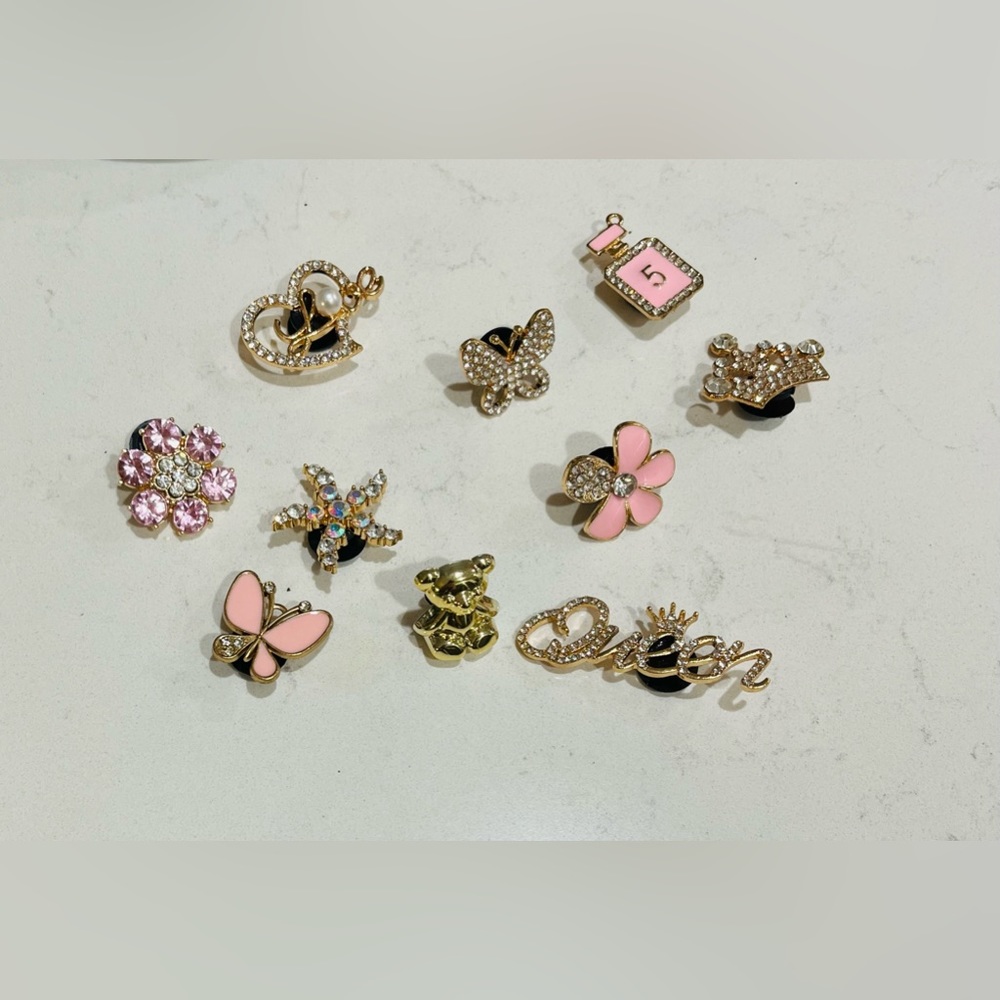 0 Bling Croc Charms, Luxury Rhinestones in Gold, Crystal Croc Charm. BarbieCore - Picture 7 of 10